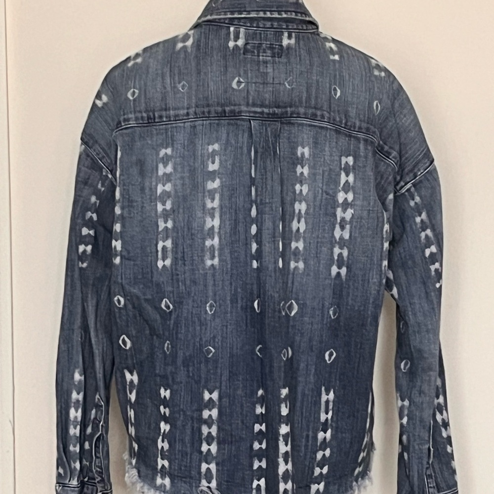Patterned Denim Shirt - Picture 3 of 5